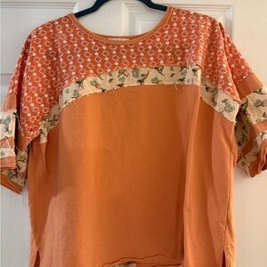 Easel Floral Patchwork Top